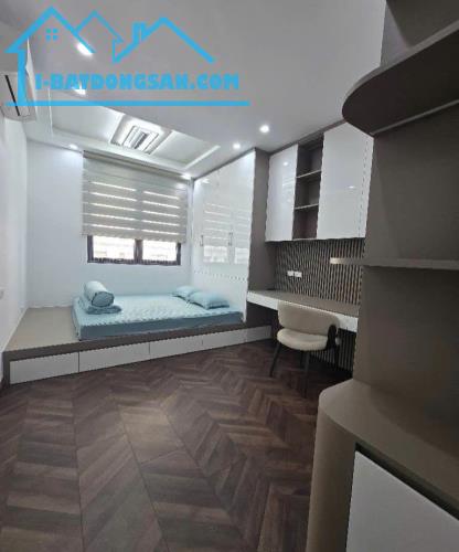 Bán căn hộ Iris Garden 136m2-3PN, căn góc, tặng NT, giá 87triệu/m2
