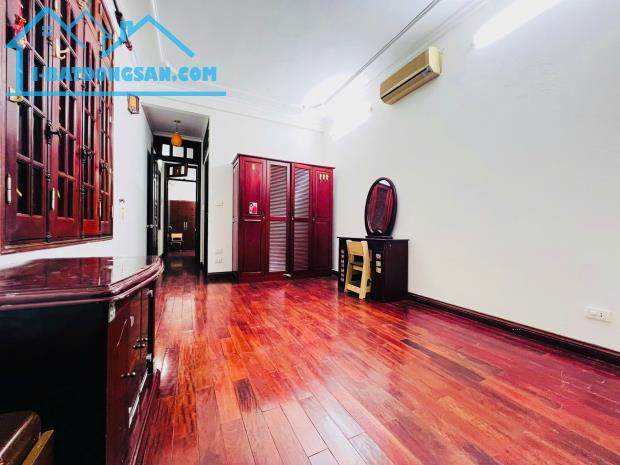 Phân Lô, Lô Góc Ô Tô Nguyễn Đình Chiểu, TT quận Hai Bà Trưng 34m² 4T MT 4M Giá 11 Tỷ