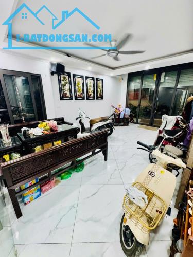 SIÊU PHẨM TT HAI BÀ TRƯNG – LÔ GÓC 2 THOÁNG, 7T THANG MÁY, SỔ VUÔNG, GIÁ 20.3 TỶ