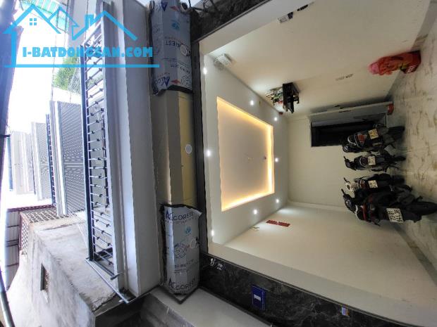 TRƯƠNG ĐỊNH, 55M, 5 TẦNG THANG MÁY, 15M RA Ô TÔ, 8 CĂN HỘ KK, D.THU CAO, 13 TỶ