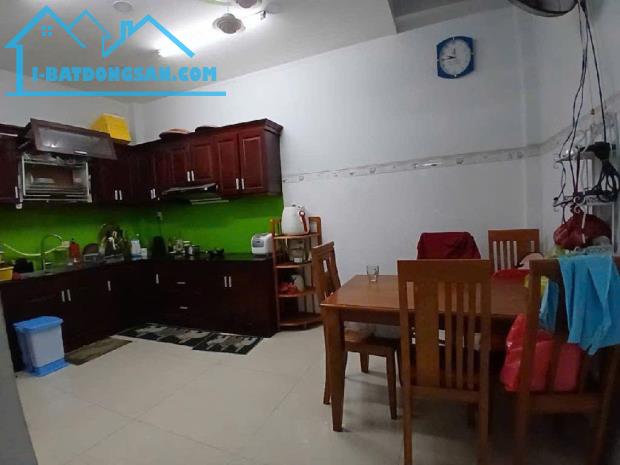 GẦN TRẦN THỊ ĐIỆU - PHƯỚC LONG B - 80m2 - 3 TẦNG - NGANG 5m