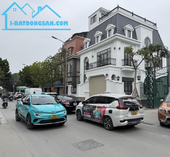 Biệt Thự Lô Góc Sa Đôi 3 mặt tiền,207m mt40m 4tầng thang máy,Kinh doanh,an sinh tuyệt vời