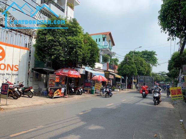 Bán lô đất mặt tiền 63 Cống Lỡ, P.15, Tân Bình: 8,1 (NH: 16m) x 32, giá 46,5 tỷ