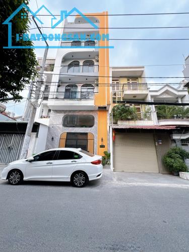 CHDV FELIX HOUSE XÂY MỚI 100% - 16 PHÒNG - 100m2 - DOANH THU 100TR/THÁNG