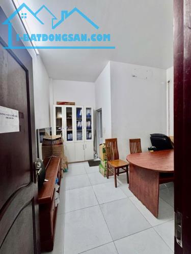 Nhà đất MT Tân Hiệp 4, 12x50 nở hậu 780m Chỉ 21.5 Tỷ, Tân Hiệp, Hóc Môn
