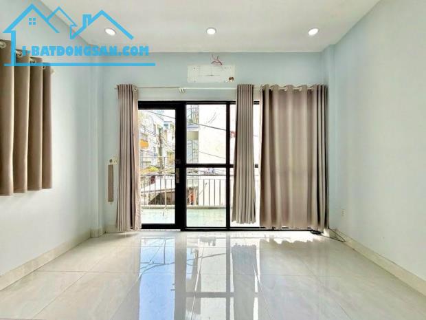 Bán nhà hẻm xe hơi Phạm Văn Đồng, giáp Phú Nhuận, Bình Thạnh, 50M2,6.8tỷ TL