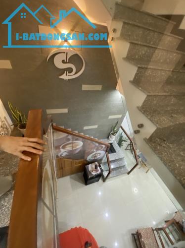 Продаётся дом, 94 м², Sơn Trà