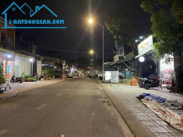 Bán nhà trọ góc 2 MẶT TIỀN đường D12-N1, KDC Thuận Giao, Thuận An, Bình Dương, DT 300m2