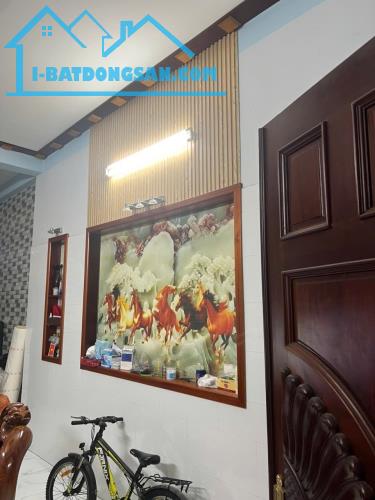 NHÀ 3 TẦNG - MẶT TIỀN KINH DOANH ĐƯỜNG 100 – 100M² (4.3x23) – GẦN SUỐI TIÊN