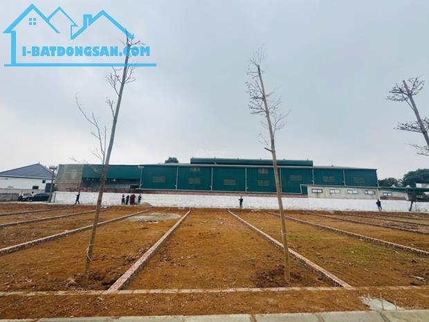 BÁN LÔ ĐẤT 100M 2 MẶT TIỀN SÁT CỔNG CHÍNH ĐẠI HỌC QUỐC GIA, KHU CNC HÒA LẠC, CÁCH QL21