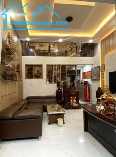 💥💥💥PHẠM VĂN BẠCH TÂN BÌNH - Ô TÔ ĐỖ CỬA - NHÀ 2 TẦNG CỰC ĐẸP - DT 5M x 18M - HẺM THÔNG
