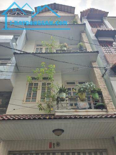 Mặt Tiền VIP Ngay Trương Sơn Khu Sân Bay Phường 4, Tân Bình, 60m2, Nhà nát. Chỉ 10.3 tỷ TL