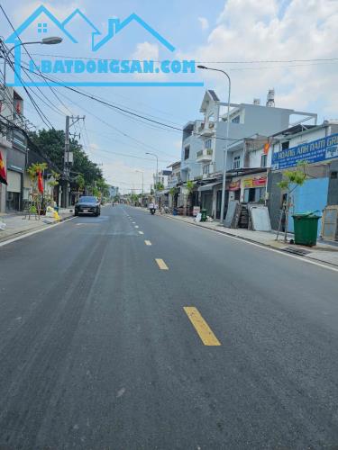 HẠ GIÁ SÂU – NHÀ 2 TẦNG MẶT TIỀN PHẠM THỊ GIÂY – HÓC MÔN – CHỈ 9 TỶ
