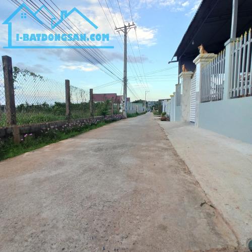 Đất Ngộp 425m2TC,mặt tiền 17,4m-TT Phú Long-P Hàm Thắng