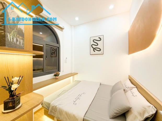 Hiếm bán Hoàng Hoa Thám Bình Thạnh – Nhà Mới Ở Ngay- giá 3,98 tỷ