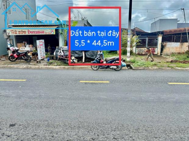 Bán đất thổ cư mt đường 833B, xã Long Định dt 244,75m2 giá giảm còn 3,45 tỷ
