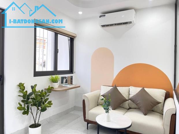 BÁN TÒA CCMN TRUNG VĂN 150M2 7 TẦNG 42PKK DÒNG TIỀN HƠN 2 TỶ/NĂM GIÁ 32 TỶ