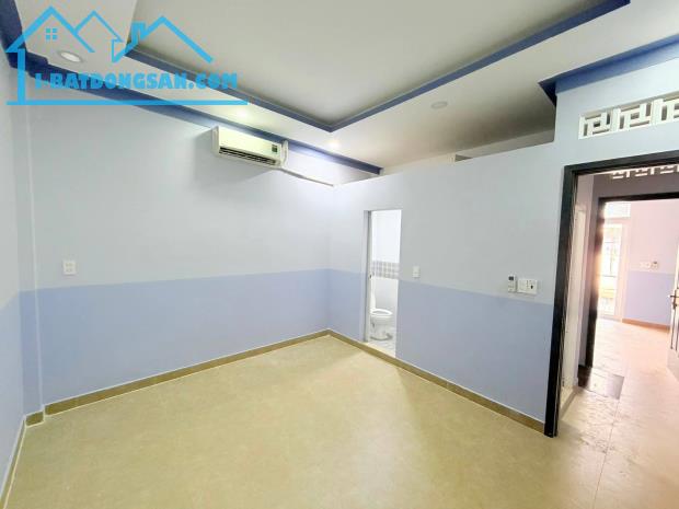 Bán nhà đẹp 2 tầng Nguyễn Bặc Tân Bình 35m2, sát chợ Phạm Văn Hai giá 5.5 tỷ TL
