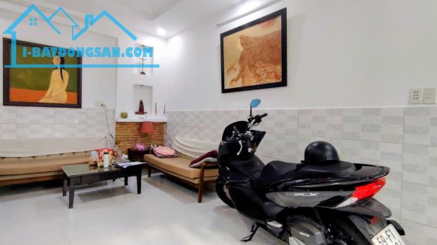🚘 Ô TÔ ĐỖ CỬA – NGANG 12M – PHAN TÂY HỒ PHÚ NHUẬN – 6.X TỶ