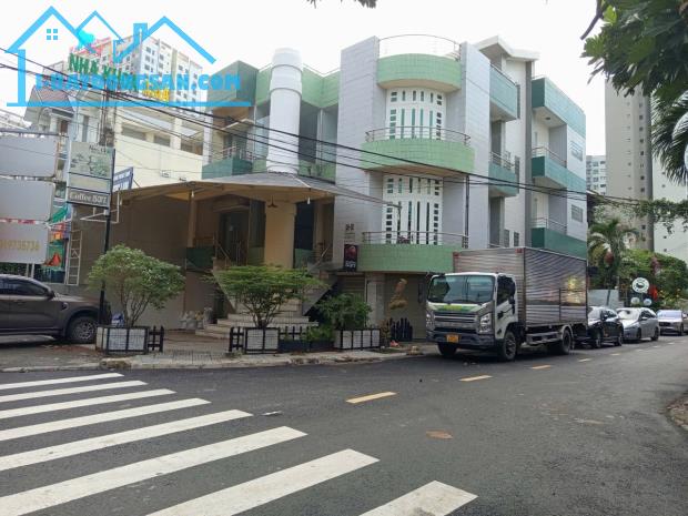 Bán nhà góc 2MT 535 Nguyễn Duy Trinh, Bình Trưng, giá 105 tỷ.