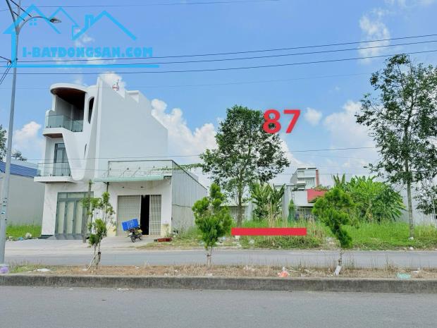 Bán nền số 87 trục chính D1 KDC Hồng Loan 6A - đối diện dãy nhà shophouse