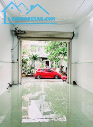 Quận 6 - bán nhà khu Bình Phú 2 - 60m2 3 tầng nhỉnh 8 tỷ, sẵn dòng tiền 5AFA05