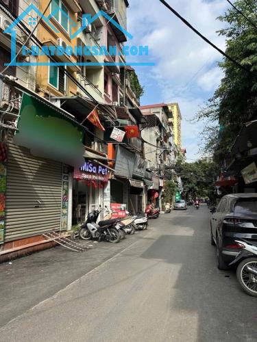 Khuất Duy tiến 30m mt3.3m 6 tầng,vị trí đẹp ô tô tránh cách 20m,tiện ích vô vàn,an sinh