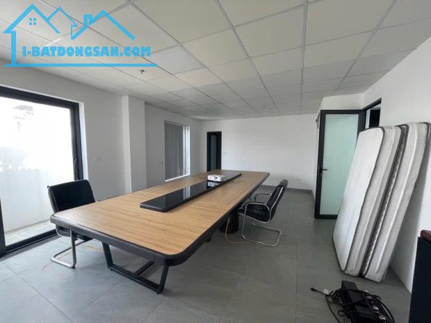 LÊ ĐỨC THỌ - TOÀ VP 140m² 9 tầng MT 9m - LÔ GÓC 2MẶT NGÕ Ô TÔ TRÁNH - VỈA HÈ - 93 TỶ