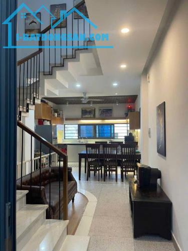 BÁN NHÀ HẺM XE HƠI ĐẶNG VĂN BI – P. TRƯỜNG THỌ, THỦ ĐỨC. 100M2, 4 TẦNG, 11.8 TỶ. TUẤN