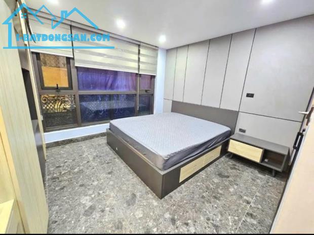Hàng xóm đại sứ quán Hàn - 37m2 - chỉ 7.5 tỷ