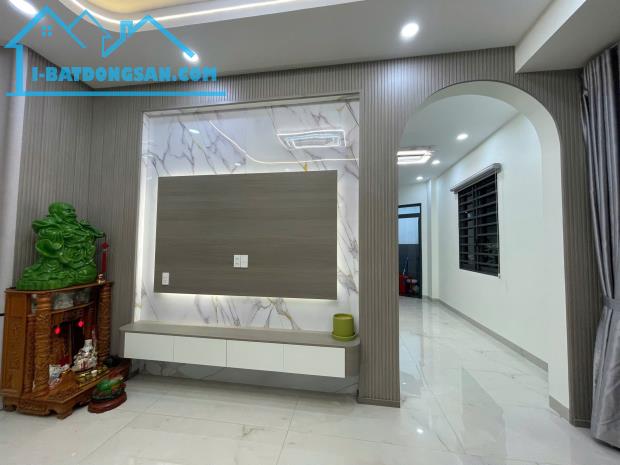 Bán Nhà mới 7.3 tỷ, 6x14m 4 tấm, góc 2 mặt tiền đường Bình Thành, Bình Hưng Hoà B