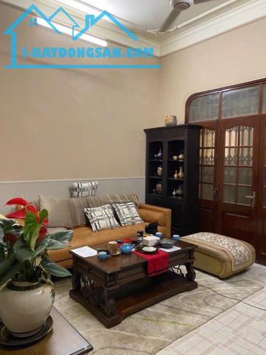 Nhà ngõ 203 Kim Ngưu, lô góc 3 mặt thoáng 108m2 MT 6m, giá 23 tỷ có TL, 0985868893