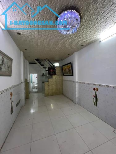 Bán nhà 1 sẹc/ Tô Hiến Thành 30m2 sát hẻm xe hơi – Giá 3,5 Tỷ tl.
