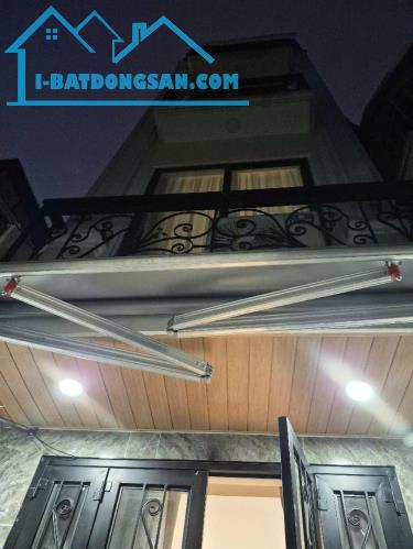 Cơ Hội Đầu Tư Nhà Minh Khai Sân cổng riêng 36.4m2*4T, Giá 7.9 tỷ (TL SÂU)
