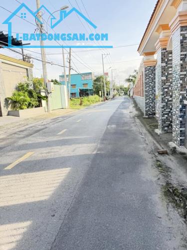 Bán nhà mặt tiền 12x52m giá 28 tỷ Đường Tân Xuân