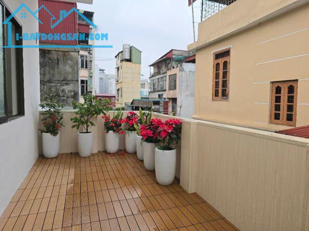 Bán Nhà Phố Trần Quốc Toản - 35m2 x 4 Tầng, 20m ra mặt phố - Gần Bà Triệu, Phố Huế