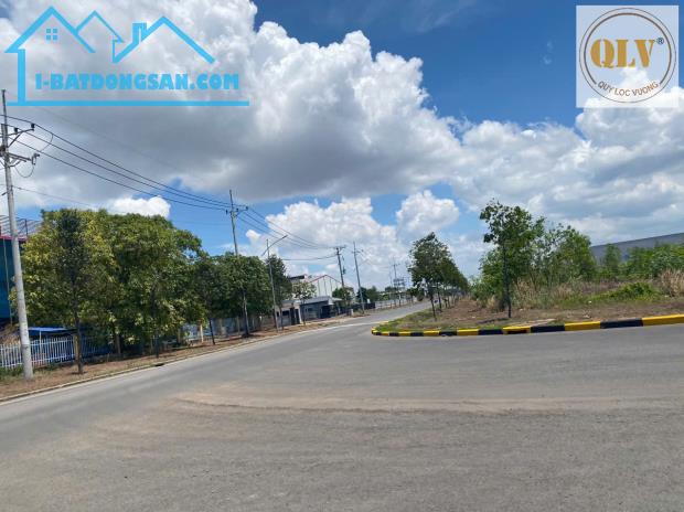BÁN 3 LÔ ĐẤT LIỀN KỀ KCN CHÂU ĐỨC, NGHĨA THÀNH, BRVT