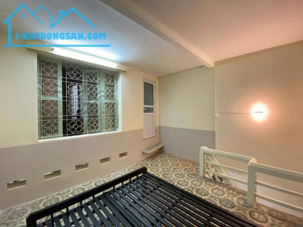 Nhà phân lô ngõ 61 Lạc Trung gần Times City, 136m2 MT 8.7m, giá 51.5 tỷ có TL, 0985868893