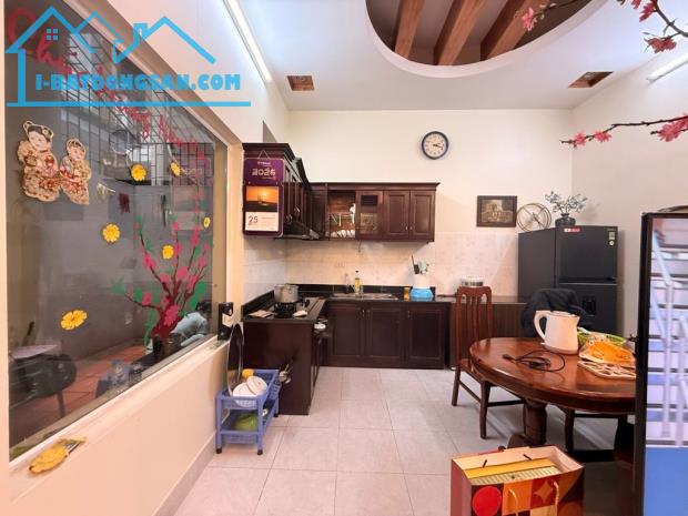 🔥 Nhà Đẹp Giá Tốt, Phố Lê Trọng Tấn, 10m Ra Ô tô Tránh, Dân Xây, Sổ Nở Hậu, DT 70m2