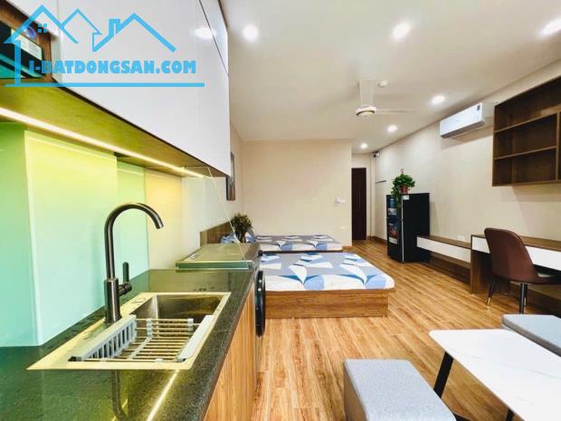VĂN CAO - Toà CCMN 100m² 6 tầng 15 phòng KK mới đẹp 19,8 tỷ - Thang máy - Đi bộ ra hồ Tây