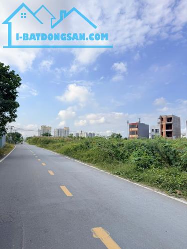 BÁN ĐẤT THỔ CƯ MẶT TIỀN BƯNG ÔNG THOÀN – PHÚ HỮU, QUẬN 9 – 131M² – 12 TỶ