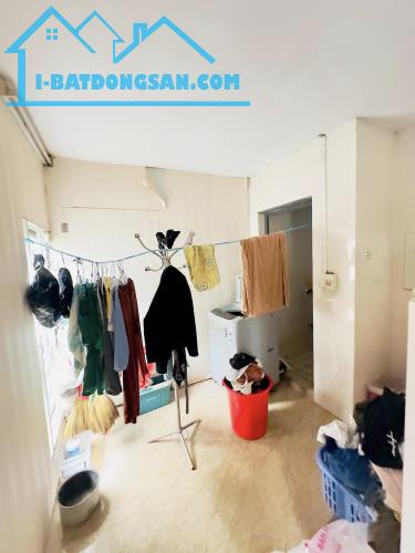 Nhà ngõ 243 Tam Trinh (64 Lĩnh Nam), 72m2 MT 4.3m, giá 12.9 tỷ có TL, 0985868893
