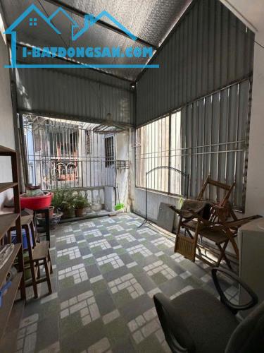 Bán Nhà Phố Lê Quý Đôn - ngõ thông - 24/30m2 x 3 Tầng - sổ riêng vuông đẹp - Hơn 6 Tỷ