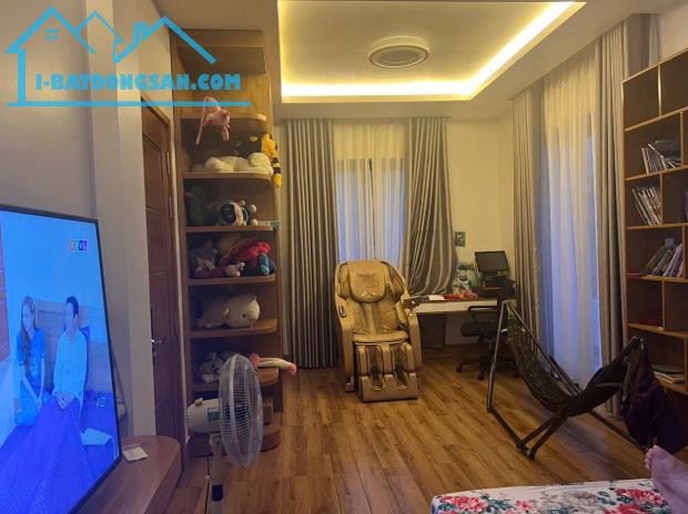 Bán nhà 18.5 tỷ, 10.4m x 17m 3 tấm, góc 2 mặt tiền đường số 5 , Phường An Lạc
