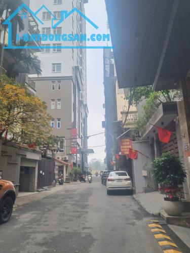 Đất vị trí vàng phố Kim Mã 178m2 mặt tiền 11m kinh doanh giá 91 tỷ gần Hồ Ngọc Khánh