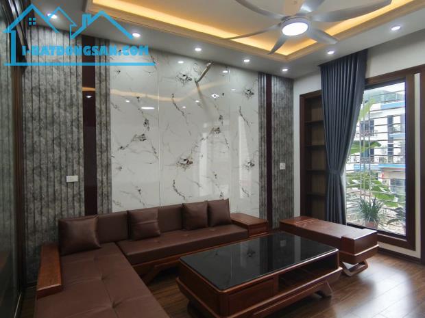 Bán nhà 4 tầng mặt phố KĐT An Phú 2, ph Tân Bình, TP HD, 67.5m2, mt 4.5m, thang máy, gara