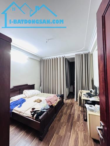 NHÀ PHỐ TRÍCH SÀI – NGÕ THÔNG LẠC LONG QUÂN – 6 NGỦ – DÒNG TIỀN CHO THUÊ TỐT