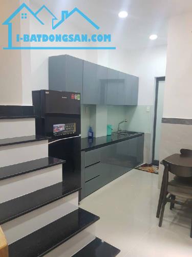 NHÀ 4 TẦNG TRƯỜNG SA QUẬN 3 – SÁT BỜ KÈ THOÁNG MÁT – GIÁ 6.05 T.Ỷ