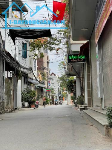 BÁN NHÀ MỚI XÂY 3 TẦNG FULL NỘI THẤT TẠI PHỤNG CHÂU- P CHƯƠNG MỸ- HÀ NỘI