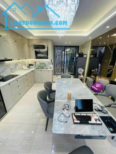 Nhà Hiếm Trung Tâm Phố Cổ - Thi Sách 79M2 4T Ngõ Ô Tô 20M Ra Mặt Phố - Sổ Vuông Giá 47 Tỷ